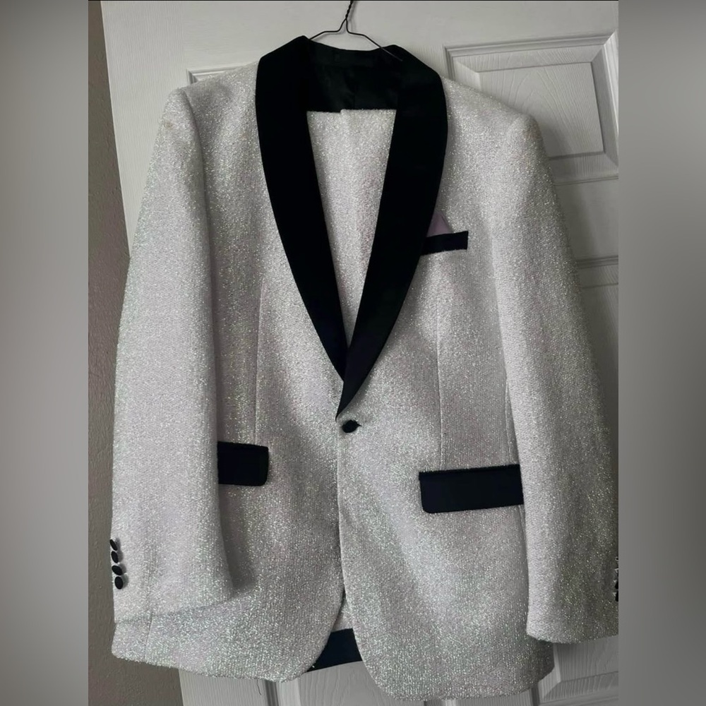 Men's White and Black Tuxedo Blazer
